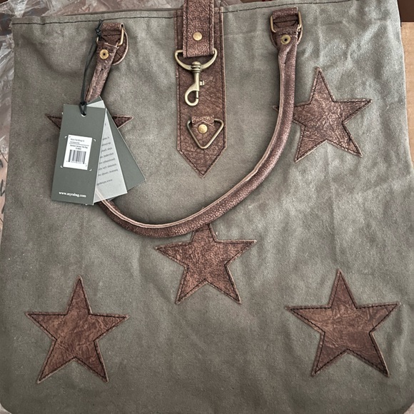 Myra Bag-LAST 1-Stardom Star accents *Army Green canvas/leather up-cycled bagNWT - Picture 2 of 9